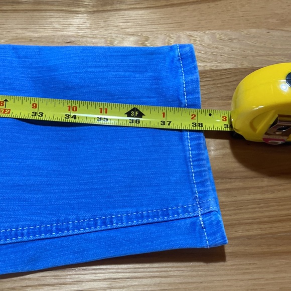 Chico’s So Slimming Jeans size 2 - Picture 5 of 6